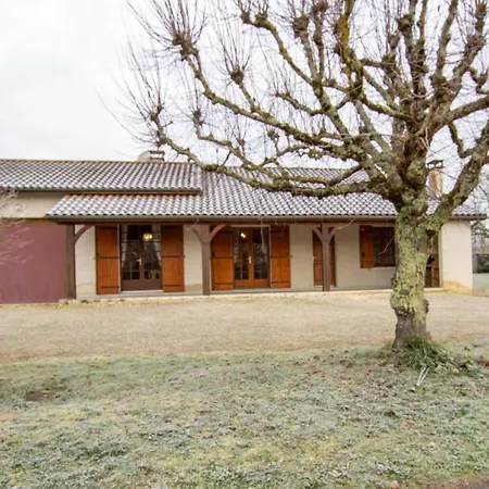 Maison Independante Avec Jardin, Cheminee Et Terrasse Couverte En Pleine Campagne Perigourdine - Fr-1-616-10 Bassillac