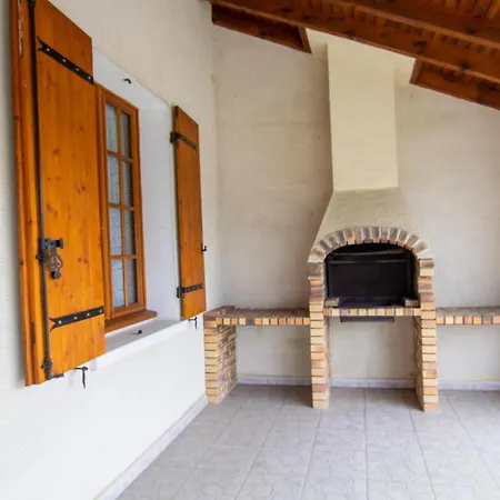 Σπίτι διακοπών Maison Confortable Pres De Perigueux Avec Cheminee, Jardin Et Animaux Admis - Fr-1-616-10 Bassillac